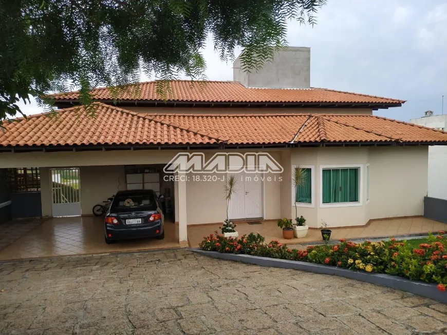 Foto 1 de Casa de Condomínio com 3 Quartos à venda, 300m² em Condominio Vila Hipica I, Vinhedo