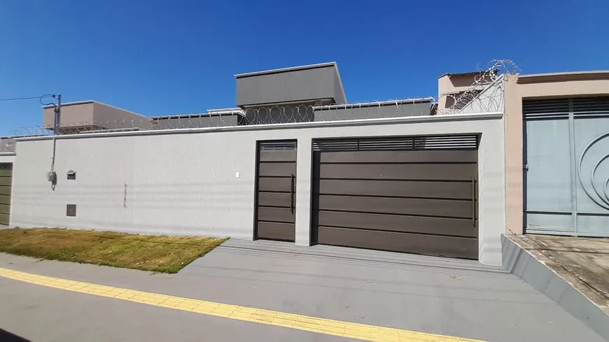 Foto 1 de Casa com 3 Quartos à venda, 200m² em Jardim Luz, Aparecida de Goiânia