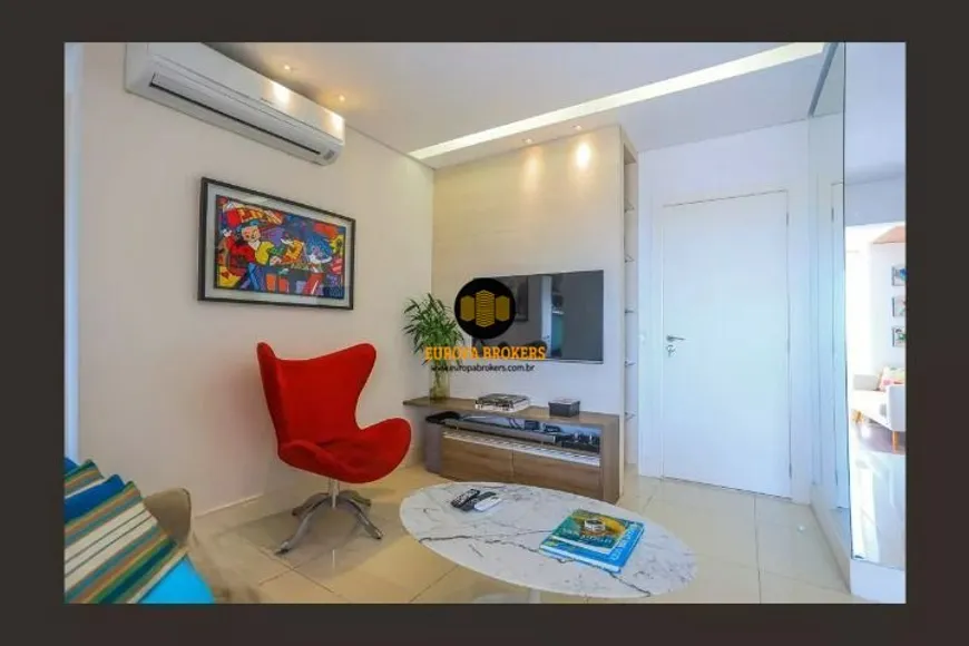Foto 1 de Apartamento com 2 Quartos à venda, 67m² em Sumaré, São Paulo