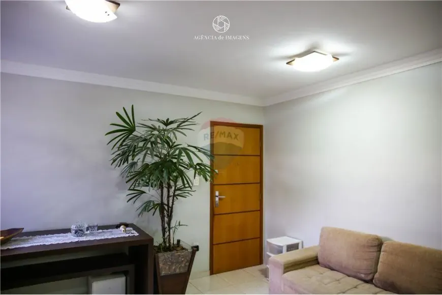 Foto 1 de Apartamento com 2 Quartos à venda, 50m² em Três Barras, Contagem