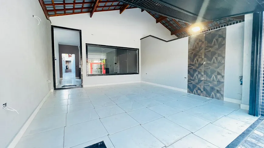 Foto 1 de Casa com 3 Quartos à venda, 115m² em Vila Caicara, Praia Grande