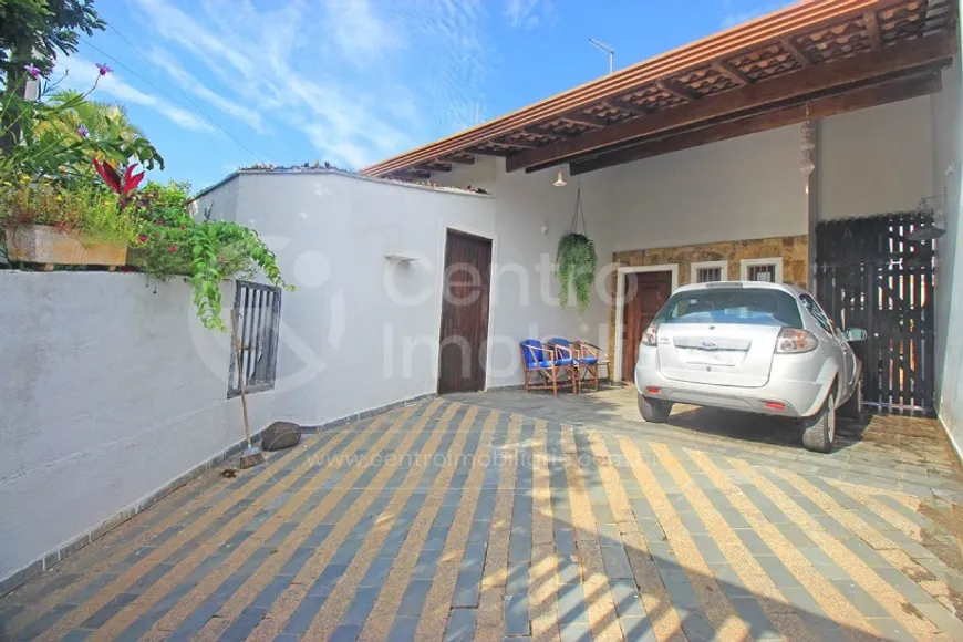 Foto 1 de Casa com 3 Quartos à venda, 96m² em Balneario Sambura, Peruíbe