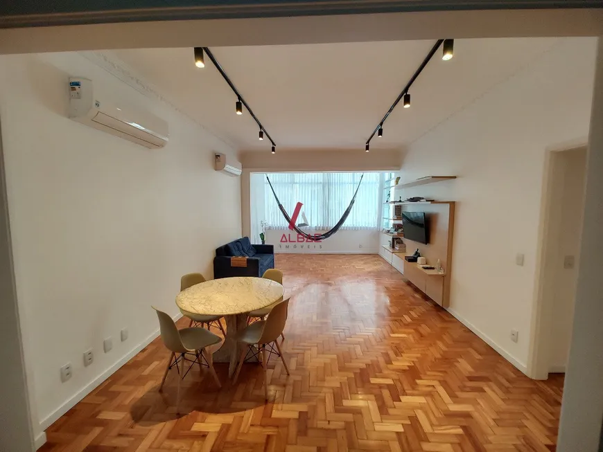 Foto 1 de Apartamento com 3 Quartos à venda, 160m² em Laranjeiras, Rio de Janeiro