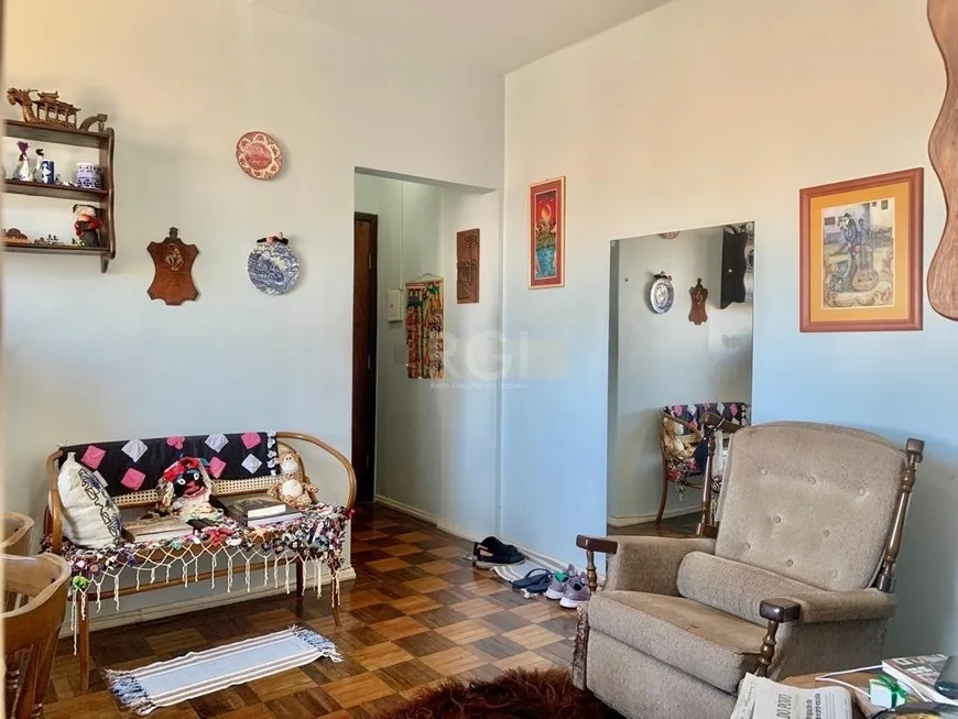 Foto 1 de Apartamento com 3 Quartos à venda, 81m² em Bom Fim, Porto Alegre