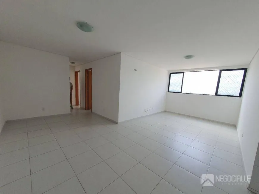 Foto 1 de Apartamento com 3 Quartos para alugar, 83m² em Catole, Campina Grande
