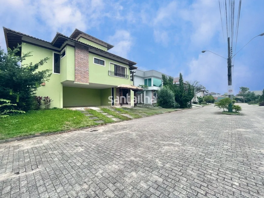 Foto 1 de Casa de Condomínio com 4 Quartos para venda ou aluguel, 270m² em Campeche, Florianópolis