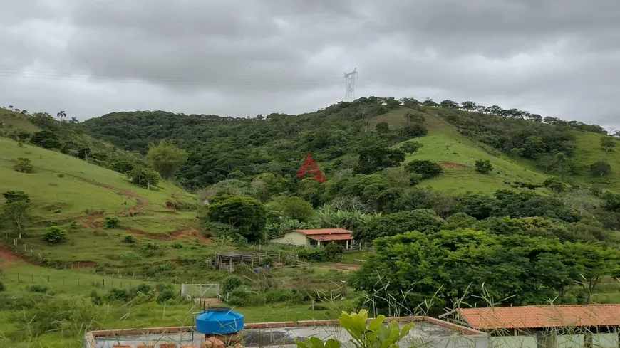 Foto 1 de Fazenda/Sítio com 2 Quartos à venda, 85m² em Jardim Colonia, Jacareí