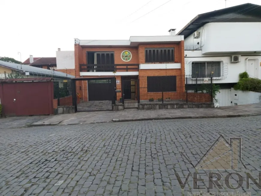 Foto 1 de Casa com 4 Quartos à venda, 273m² em Cinquentenário, Caxias do Sul