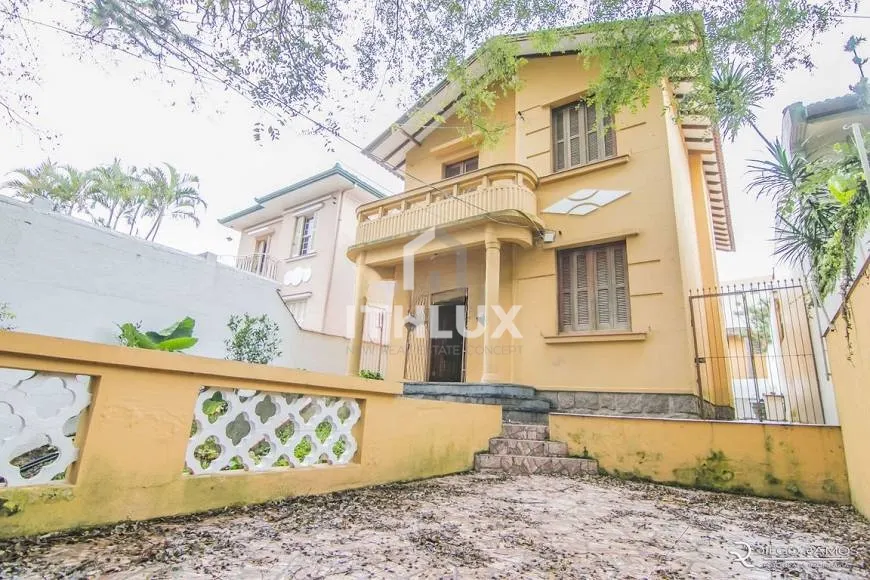Foto 1 de Casa com 3 Quartos à venda, 141m² em Partenon, Porto Alegre