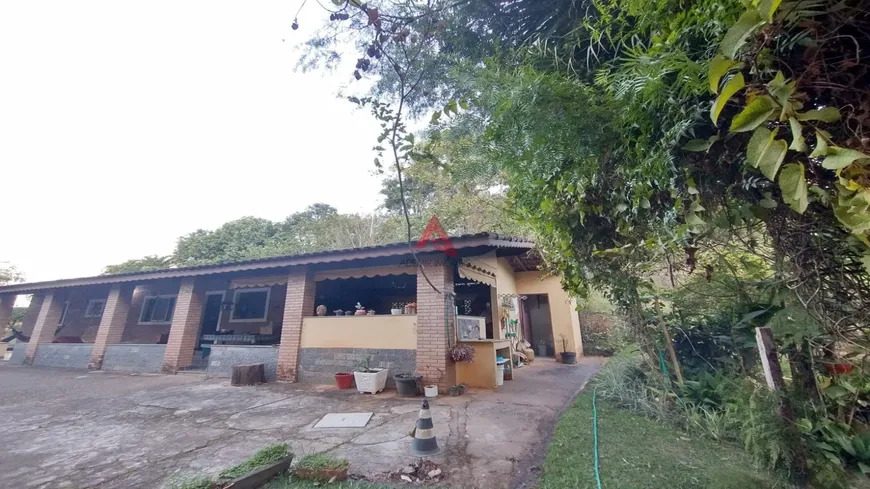 Foto 1 de Fazenda/Sítio com 1 Quarto à venda, 127m² em Chacaras Rurais Guararema, Jacareí