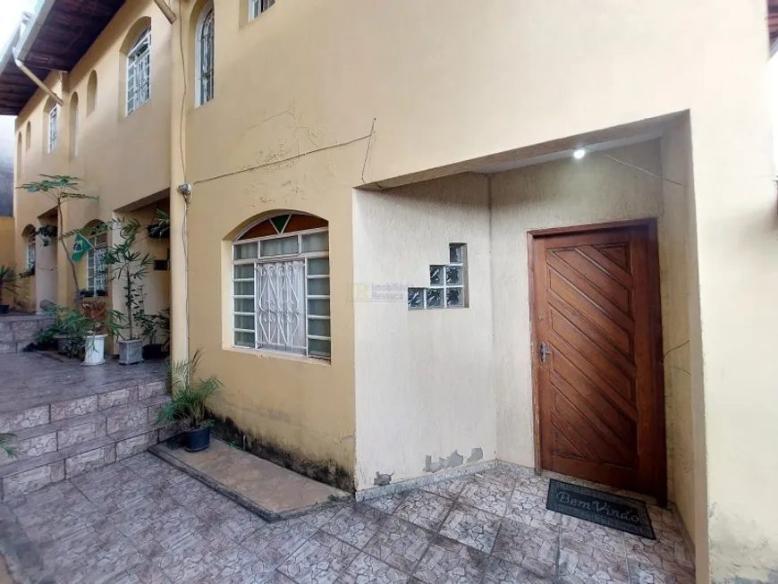 Foto 1 de Casa com 3 Quartos à venda, 98m² em Fonte Grande, Contagem