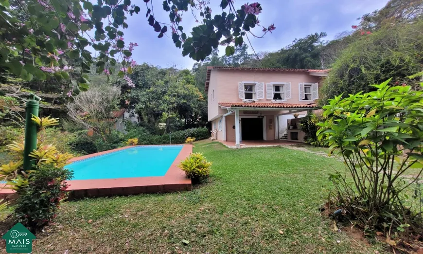 Foto 1 de Casa com 6 Quartos à venda, 300m² em Itaipava, Petrópolis