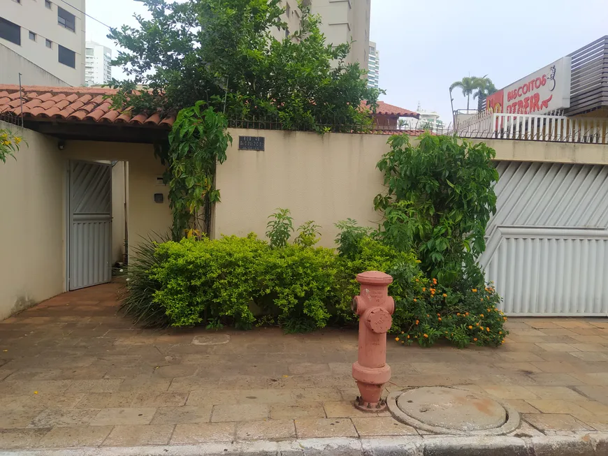 Foto 1 de Casa com 3 Quartos à venda, 155m² em Jardim Goiás, Goiânia