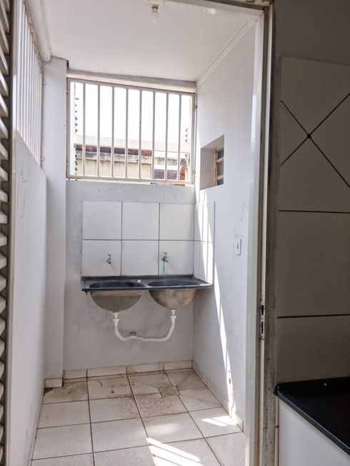 Apartamento kitchenette para alugar - Cristo Rei, Várzea Grande