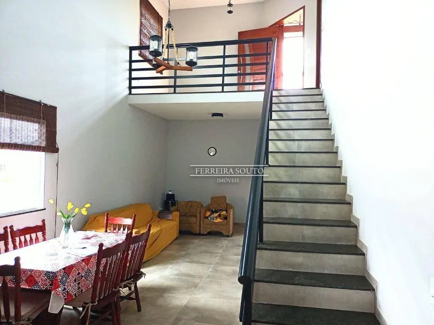 Foto 1 de Casa de Condomínio com 3 Quartos à venda, 132m² em Jaconé, Saquarema