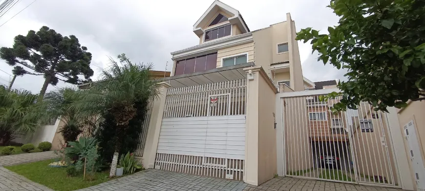 Foto 1 de Casa com 3 Quartos à venda, 180m² em Santa Felicidade, Curitiba