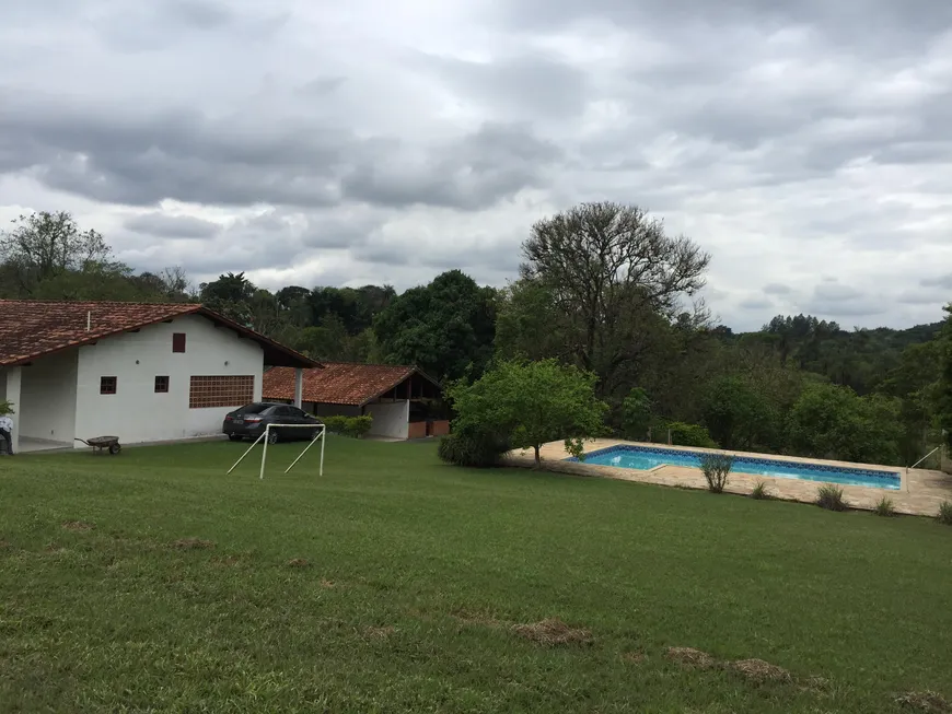 Foto 1 de Fazenda/Sítio com 3 Quartos à venda, 44000m² em RURAL, Jaguariúna