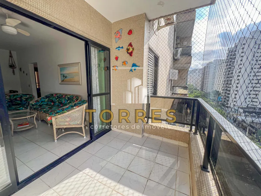 Foto 1 de Apartamento com 2 Quartos à venda, 90m² em Praia das Pitangueiras, Guarujá