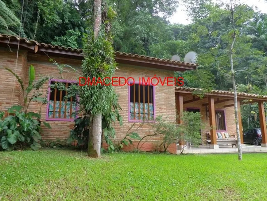 Foto 1 de Casa de Condomínio com 5 Quartos à venda, 208m² em Praia Domingas Dias, Ubatuba