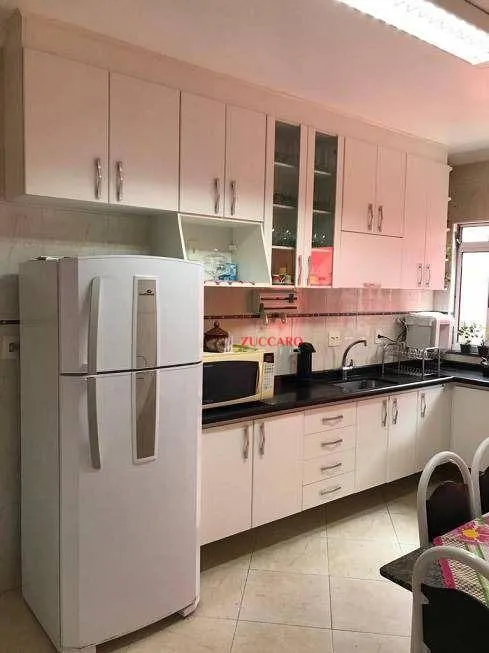 Foto 1 de Casa com 3 Quartos à venda, 200m² em Gopouva, Guarulhos