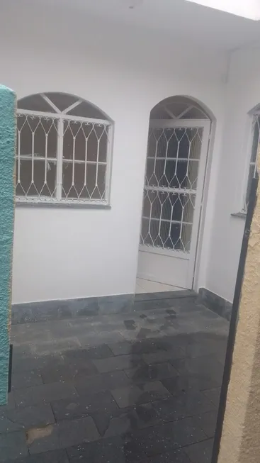 Foto 1 de Imóvel Comercial com 1 Quarto para alugar, 40m² em Bangu, Rio de Janeiro