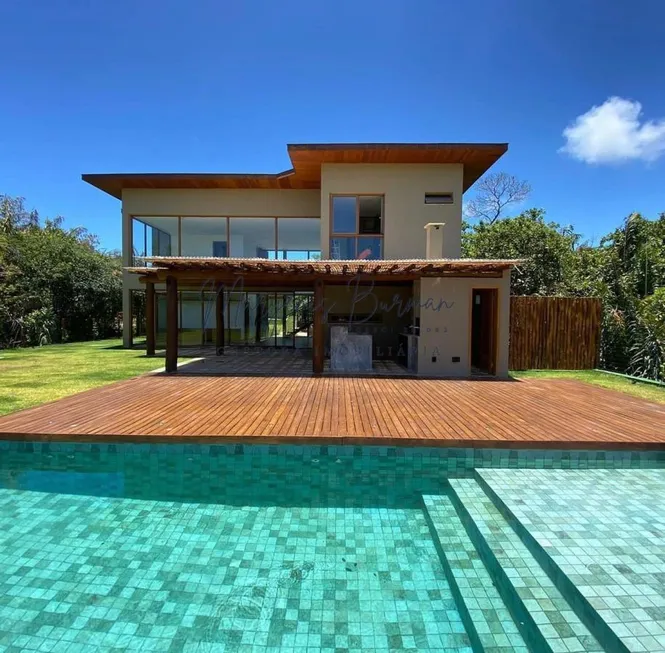 Foto 1 de Casa de Condomínio com 4 Quartos à venda, 400m² em Praia do Forte, Mata de São João