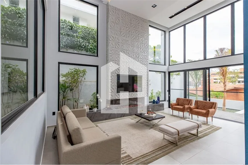 Foto 1 de Casa de Condomínio com 4 Quartos à venda, 511m² em Morumbi, São Paulo