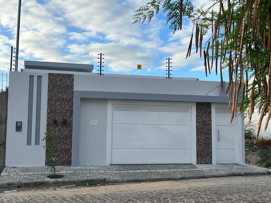 Foto 1 de Casa com 3 Quartos à venda, 131m² em Joao de Deus, Petrolina