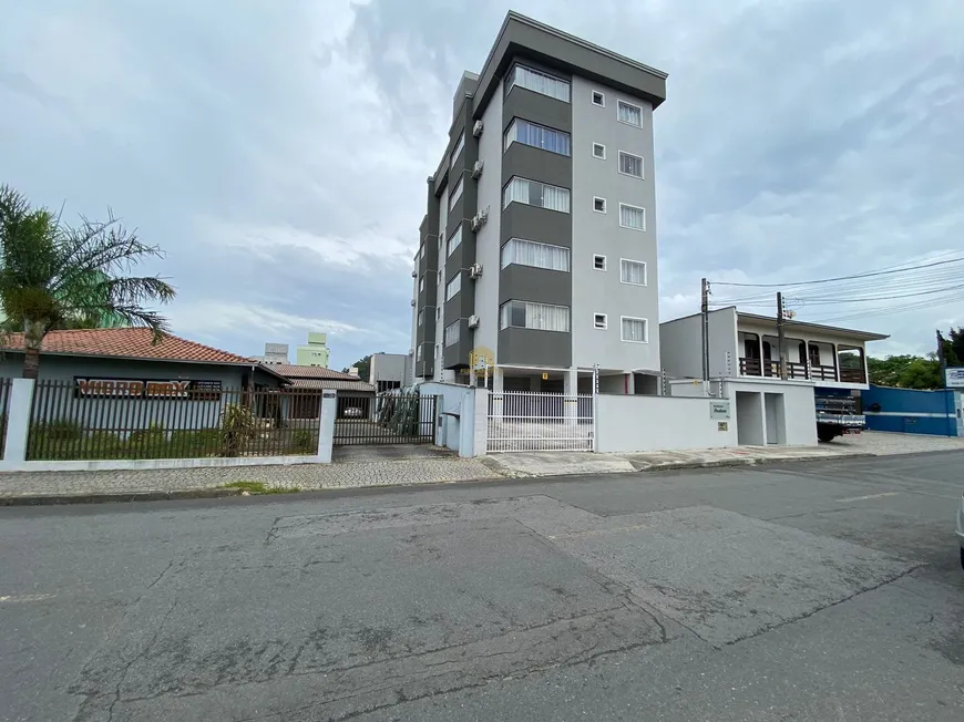 Foto 1 de Apartamento com 2 Quartos à venda, 74m² em Iririú, Joinville