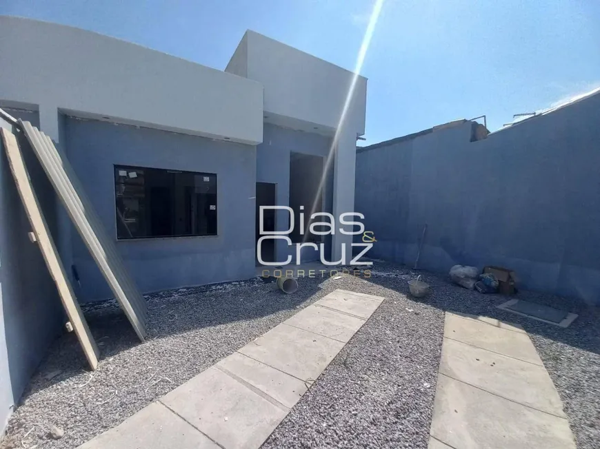 Foto 1 de Casa com 3 Quartos à venda, 73m² em Jardim Mariléa, Rio das Ostras