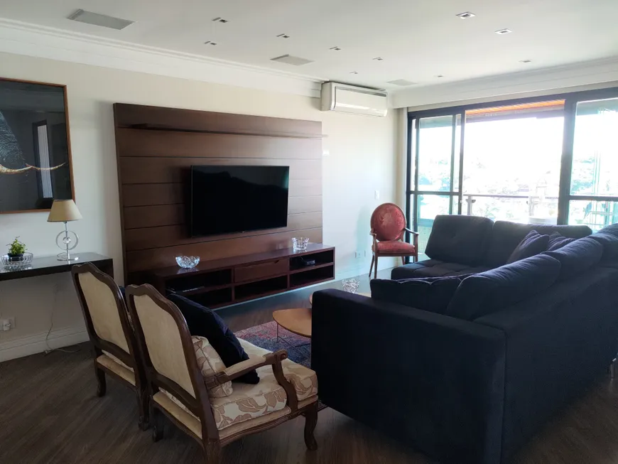 Foto 1 de Apartamento com 3 Quartos à venda, 170m² em Saúde, São Paulo