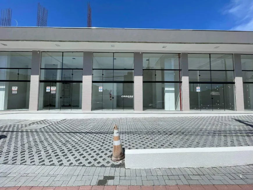 Foto 1 de Ponto Comercial para alugar, 71m² em Água Verde, Blumenau