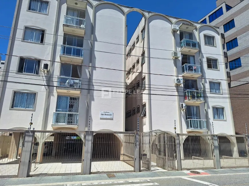 Foto 1 de Apartamento com 2 Quartos à venda, 54m² em Kobrasol, São José