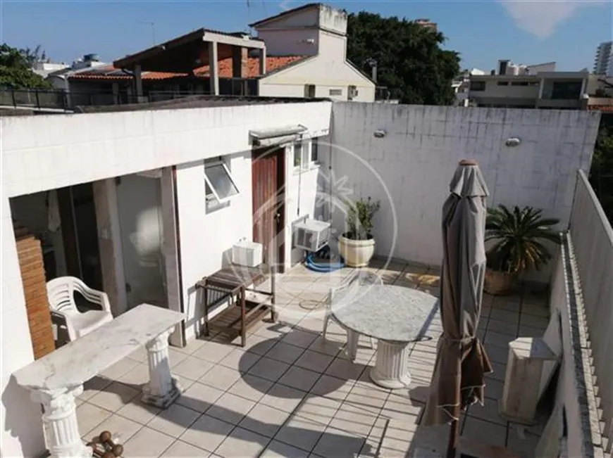 Foto 1 de Cobertura com 3 Quartos à venda, 255m² em Barra da Tijuca, Rio de Janeiro