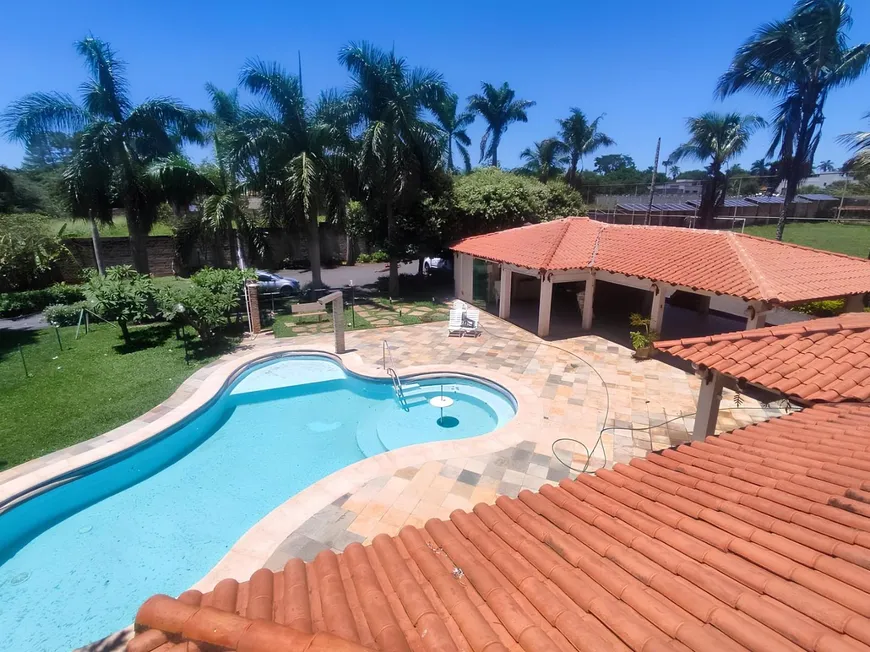 Foto 1 de Casa com 4 Quartos à venda, 500m² em Mansões Aeroporto, Uberlândia