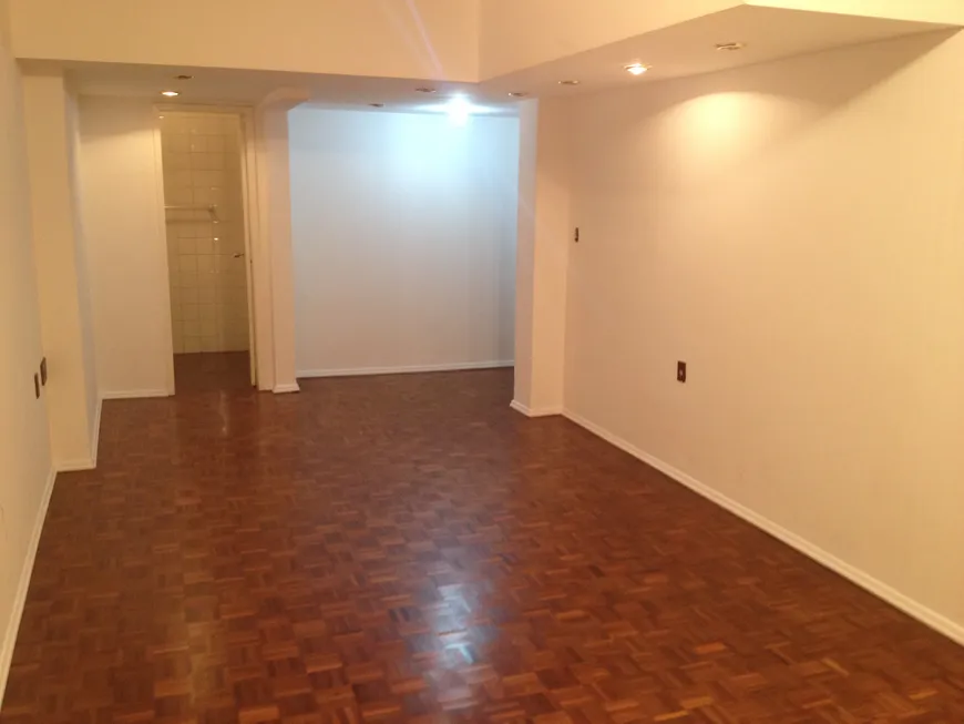 Foto 1 de Sala Comercial à venda, 34m² em Centro, Porto Alegre