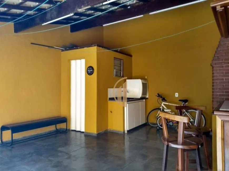 Foto 1 de Sobrado com 3 Quartos à venda, 204m² em Vila Eldizia, Santo André