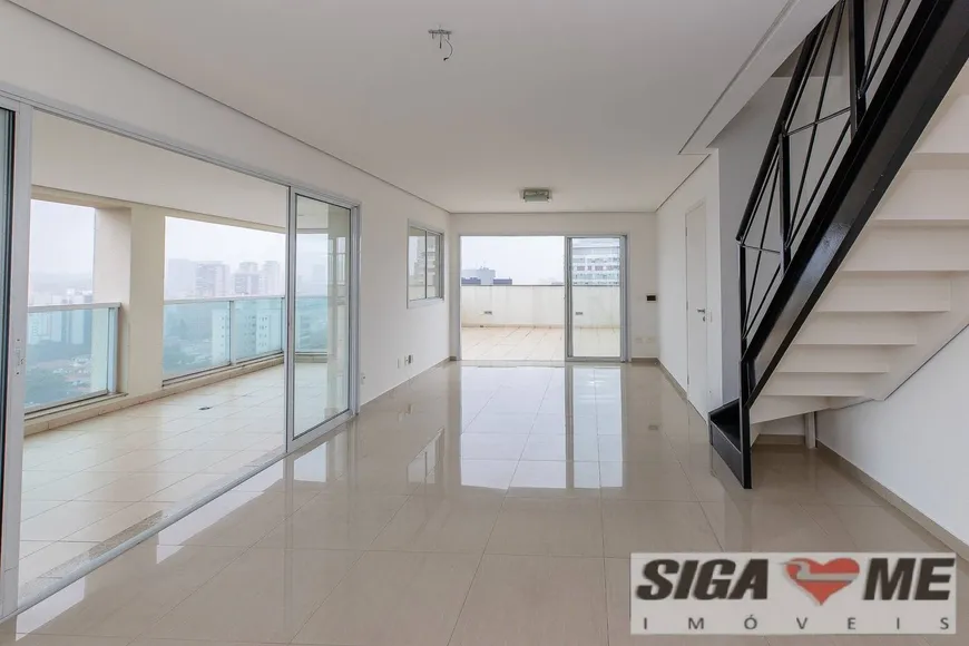 Foto 1 de Apartamento com 4 Quartos para venda ou aluguel, 227m² em Santo Amaro, São Paulo