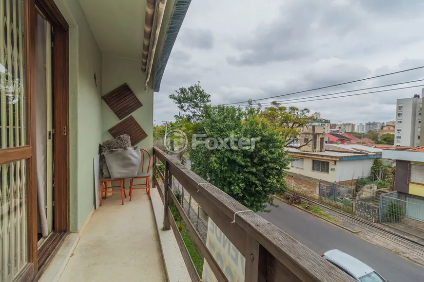 Foto 1 de Apartamento com 2 Quartos à venda, 82m² em Jardim Lindóia, Porto Alegre