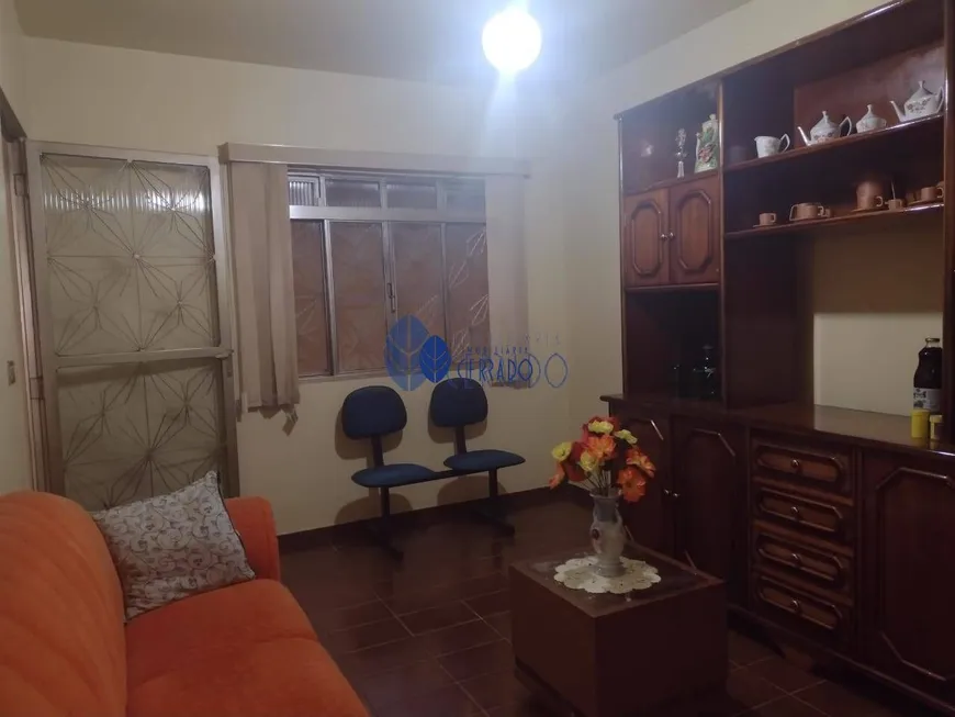 Foto 1 de Casa com 3 Quartos à venda, 150m² em Vila Santa Isabel, Anápolis