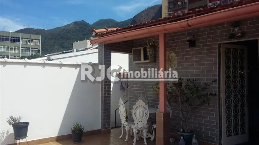 Foto 1 de Casa com 4 Quartos à venda, 130m² em Grajaú, Rio de Janeiro