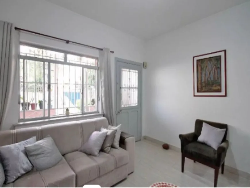 Foto 1 de Casa com 2 Quartos à venda, 150m² em Jardim Capela, São Paulo