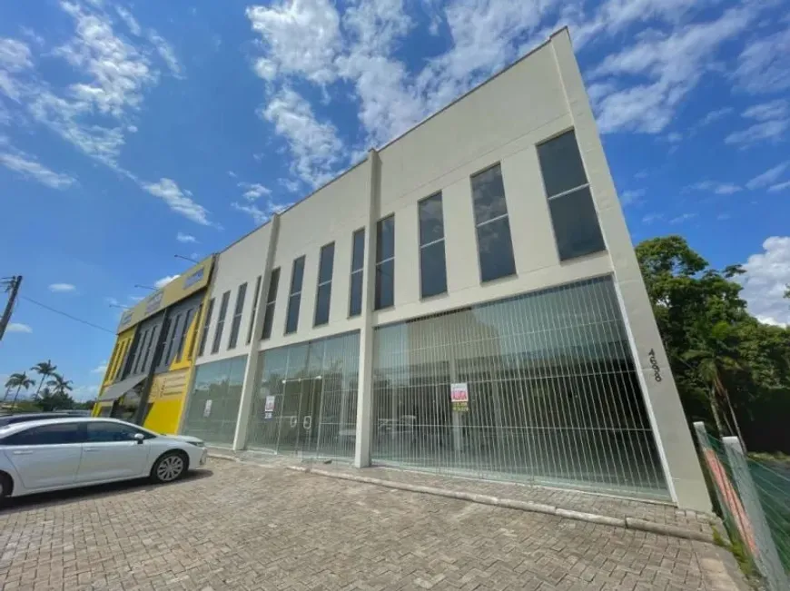 Foto 1 de Galpão/Depósito/Armazém para venda ou aluguel, 631m² em Salto Weissbach, Blumenau