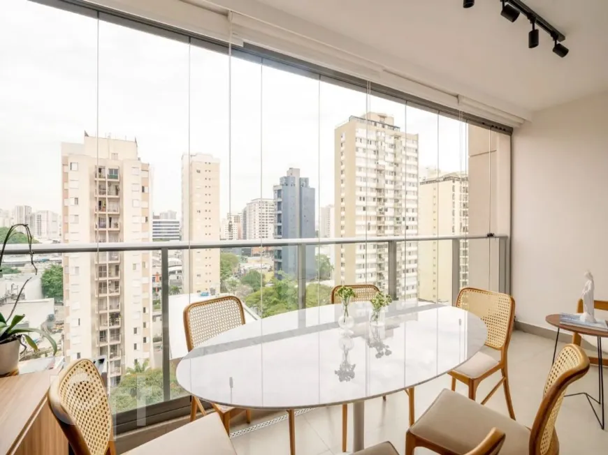 Foto 1 de Apartamento com 2 Quartos à venda, 72m² em Moema, São Paulo