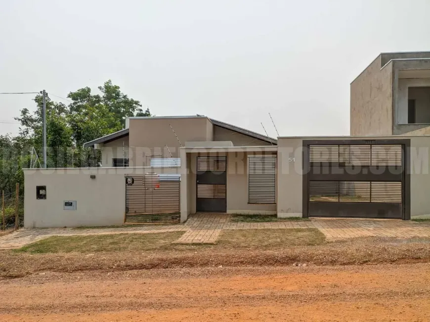 Foto 1 de Casa com 2 Quartos à venda, 136m² em , Bonito