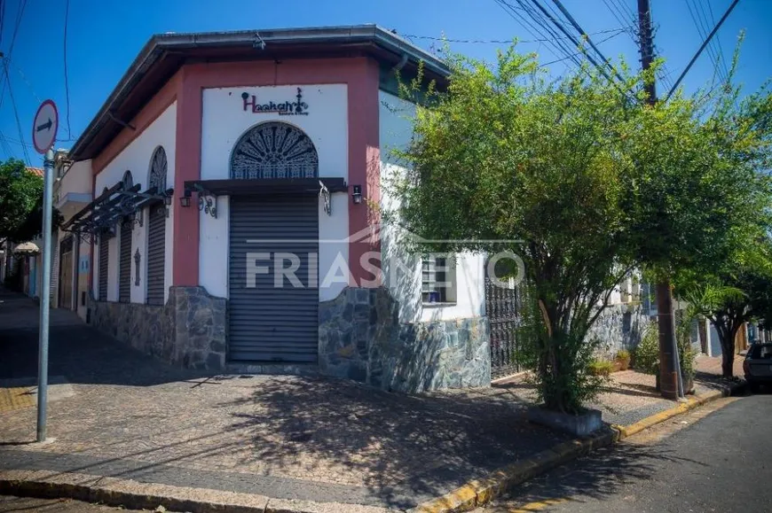 Foto 1 de Sobrado com 4 Quartos à venda, 383m² em Centro, Piracicaba