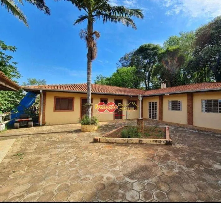 Foto 1 de Fazenda/Sítio com 4 Quartos à venda, 240m² em , Morungaba