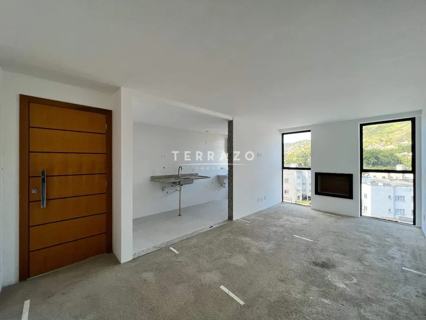 Foto 1 de Apartamento com 2 Quartos à venda, 70m² em Bom Retiro, Teresópolis