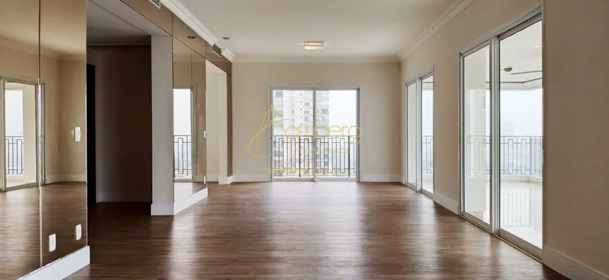 Foto 1 de Apartamento com 2 Quartos para alugar, 240m² em Cidade Jardim, São Paulo