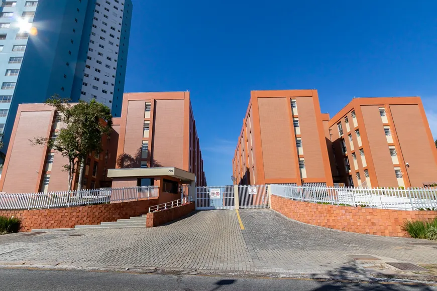 Foto 1 de Apartamento com 3 Quartos à venda, 67m² em Cristo Rei, Curitiba